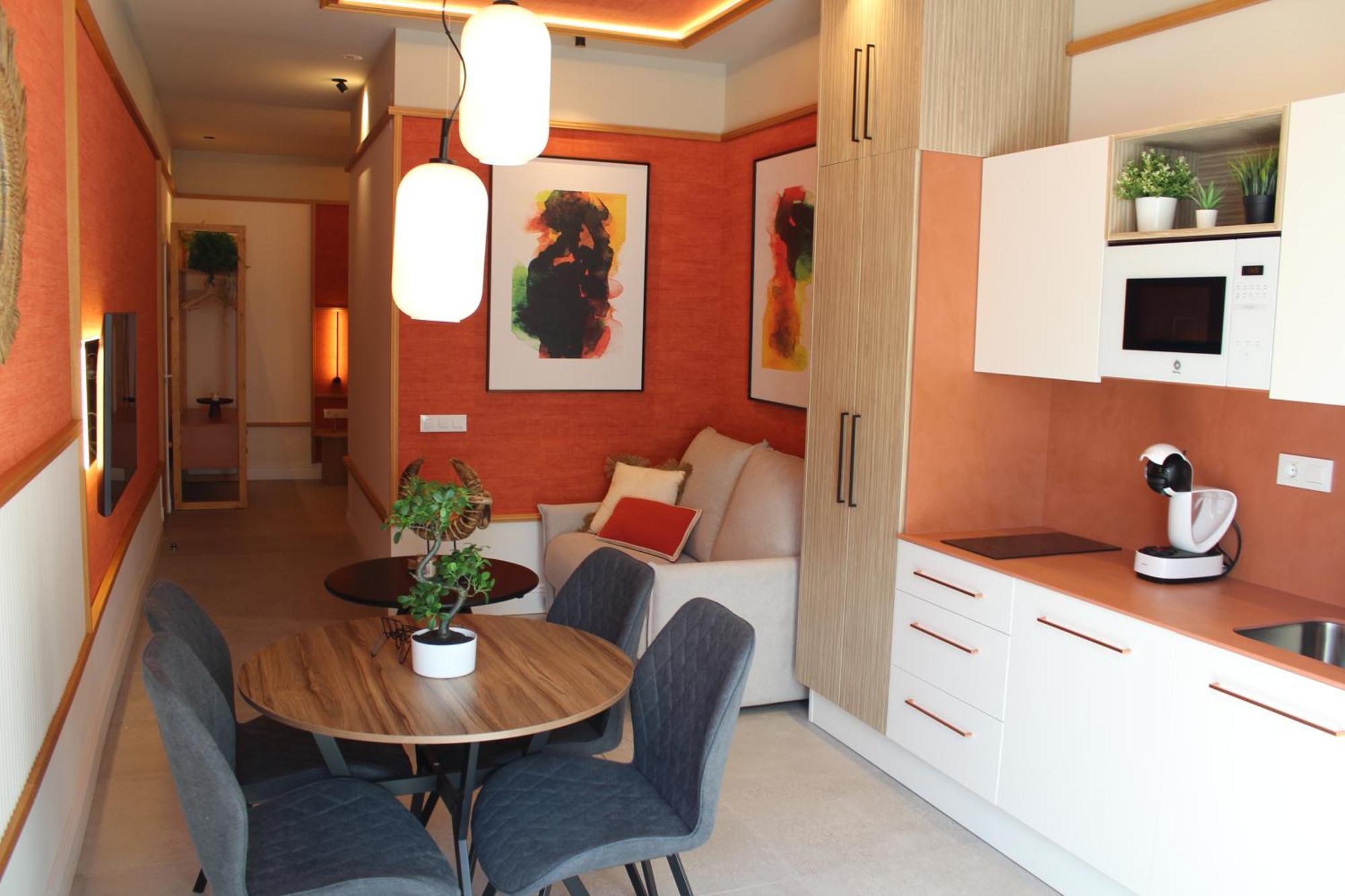 Promotur Suites - Ayora Walencja Zewnętrze zdjęcie